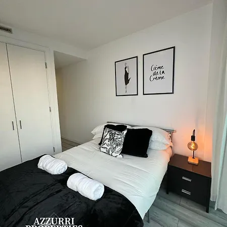 Monthly At The Rotunda Apartment