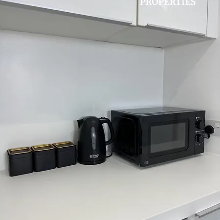 Monthly At The Rotunda Apartment